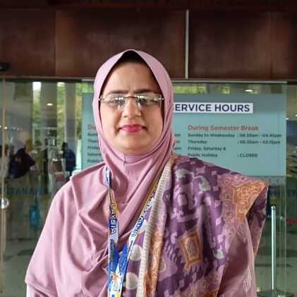Dr Sana Fayyaz